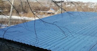 Демонтаж поликарбоната с крыши в Ивантеевке - услуги по доступной цене от 633 рублей