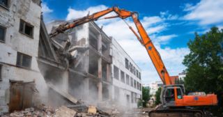 Промышленный демонтаж зданий Ивантеевка, цена от 3007 руб.